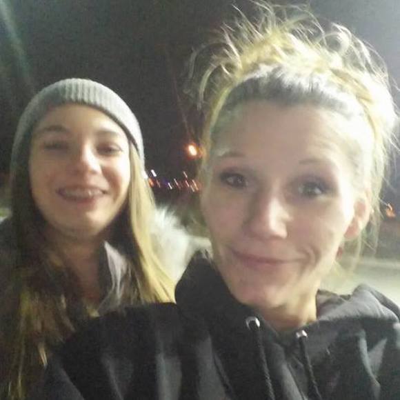 Meet your Posher, Carrie