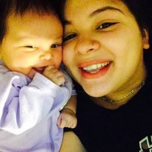 Meet your Posher, Desiree