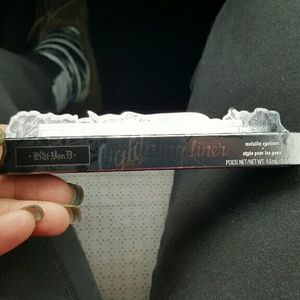 NIB Kat Von D lightning liner