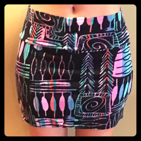 Tribal fitted mini skirt
