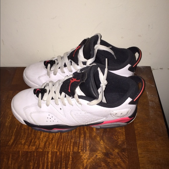 Jordan 6 Low