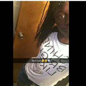 Meet your Posher, Taniya