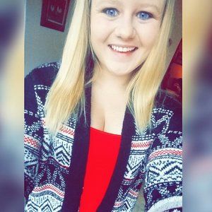 Meet your Posher, Stacy