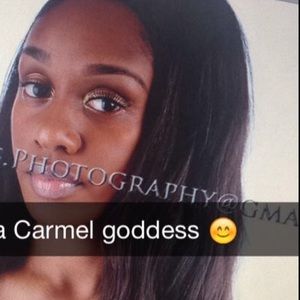 Meet your Posher, Ayana