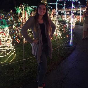 Meet your Posher, Sabrina