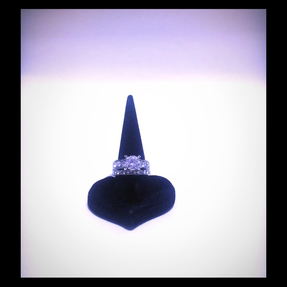 New CZ ring - Picture 1 of 1
