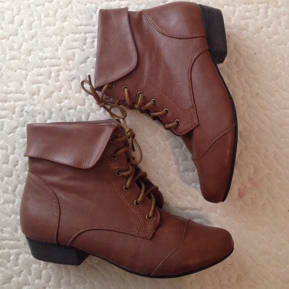 Brown boots