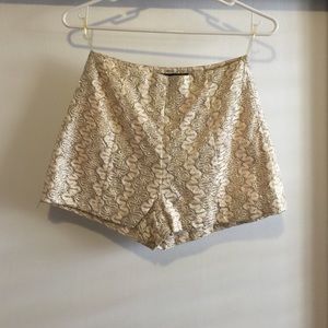 Foreign exchange short