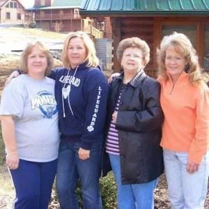 Meet your Posher, Lisa