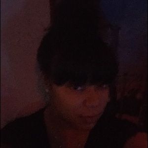 Meet your Posher, Sandy