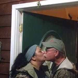 Meet your Posher, Pamela