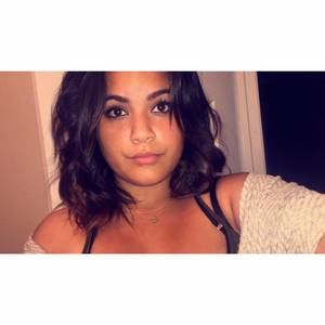 Meet your Posher, Alexis