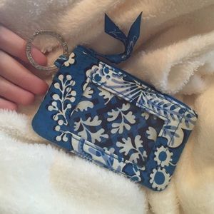 Vera Bradley Zip ID