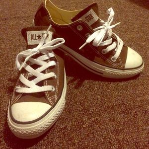 Converse low rise