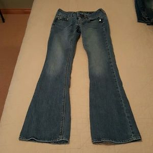 Boot cut jeans