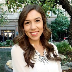 Meet your Posher, Hannah