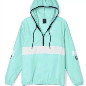 Meet your Posher, Dajanea