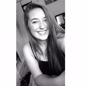 Meet your Posher, Leandra