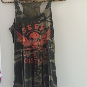 Size small camo affliction tank