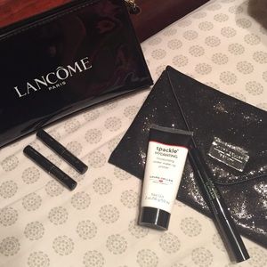 Makeup bundle