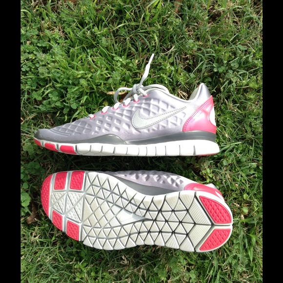 Nike Free Tr Fit Shoes - Picture 2 of 4