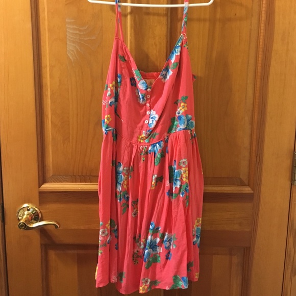 Hawaiian dress