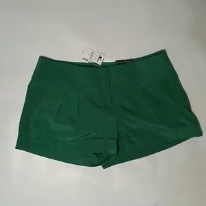Express Shorts