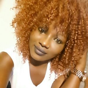 Meet your Posher, Juliana