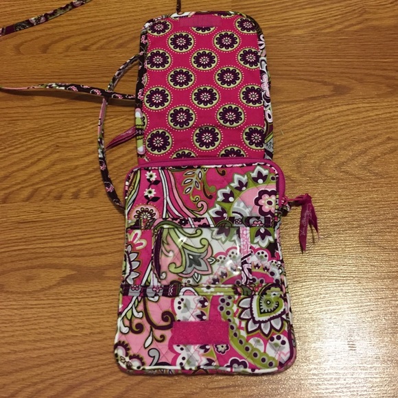 Vera Bradley Mini Hipster Crossbody. - Picture 2 of 4
