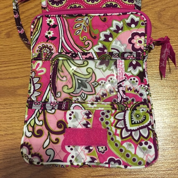 Vera Bradley Mini Hipster Crossbody. - Picture 3 of 4