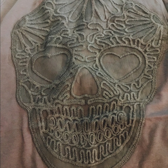 Skull Twist Back Tank - Picture 2 of 3