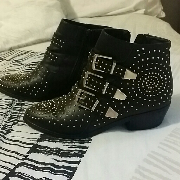 Steve Madden booties