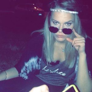 Meet your Posher, Kelsey