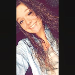 Meet your Posher, Ally