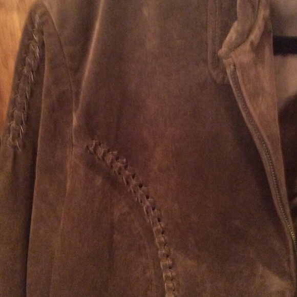 Jacket - Picture 3 of 4