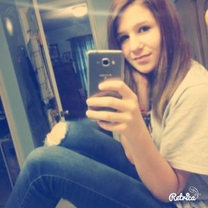 Meet your Posher, Adreonna