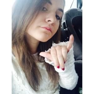 Meet your Posher, Isabella