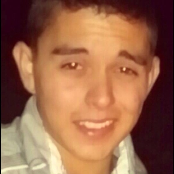 Meet your Posher, Julio - Picture 1 of 1