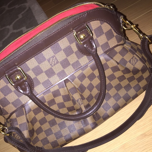 Louis Vuitton Trevi PM handbag