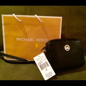Michael Kors Crossbody