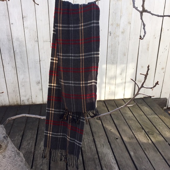 🍂Plaid skinny scarf 🍁 - Picture 3 of 3
