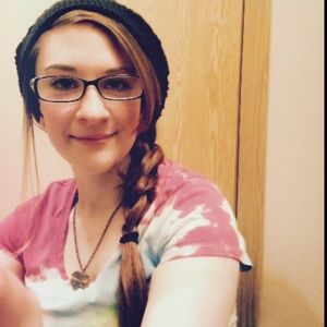 Meet your Posher, Kylee