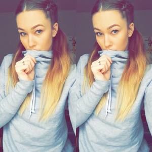 Meet your Posher, Ashlyn