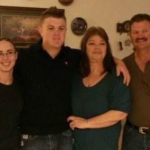 Meet your Posher, Sandy