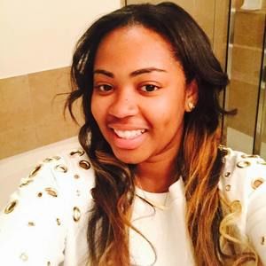 Meet your Posher, Jasmine