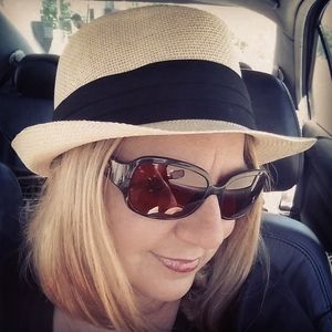 Meet your Posher, Lynn