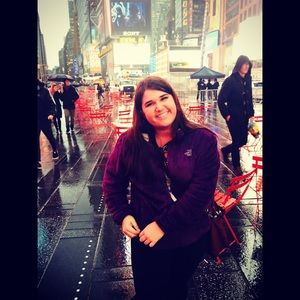 Meet your Posher, Ashley