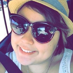 Meet your Posher, Yuliana