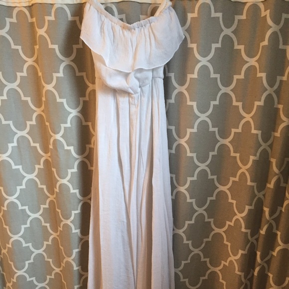White maxi dress