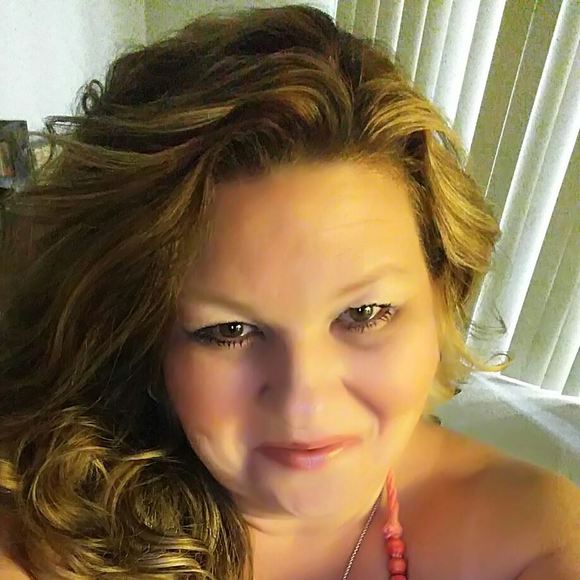 Meet your Posher, Kim - Picture 1 of 1